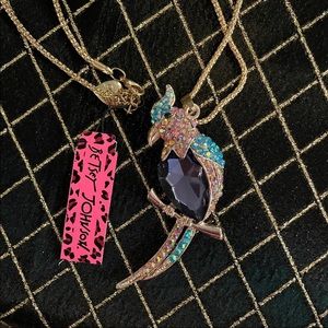 NEW! Betsey Johnson Necklace